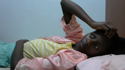 lovergal222 online show from February 4, 7:40 am