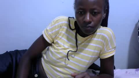 lovergal222 online show from February 15, 7:39 pm