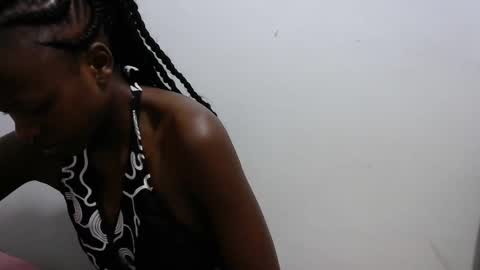 Snapshot of lovergal222 chatting on March 10, 9:18 pm lovergal222 online show from March 10, 9:18 pm