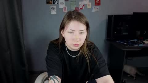 lovers613228 online show from April 20, 9:16 pm