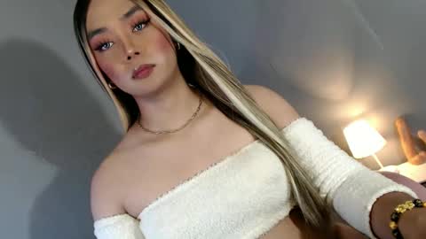 lovers moon22 online show from January 4, 1:42 am