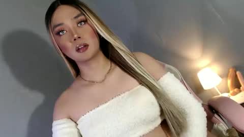 lovers moon22 online show from January 6, 9:43 pm