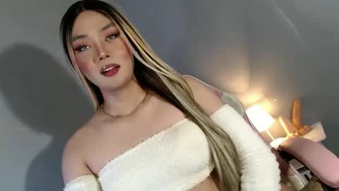 lovers moon22 online show from January 12, 9:51 pm