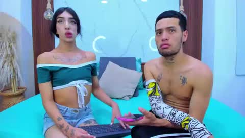 sofia and bryan online show from July 8, 1:32 am