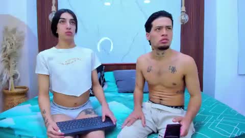 sofia and bryan online show from August 3, 1:04 am