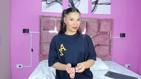 loversvalery online show from December 4, 12:14 pm