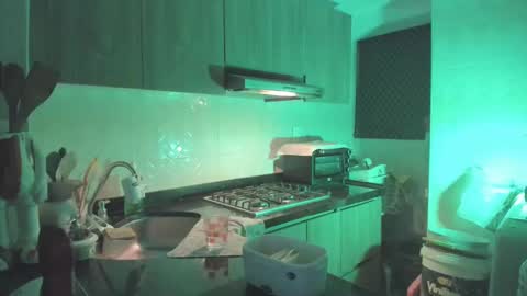 Snapshot of loverubii chatting on January 26, 7:53 am loverubii online show from January 26, 7:53 am