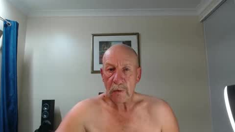 Snapshot of lovesblackazz chatting on December 20, 12:16 pm Lovesblackazz online show from December 20, 12:16 pm