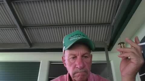 Snapshot of lovesblackazz chatting on January 18, 11:41 pm Lovesblackazz online show from January 18, 11:41 pm