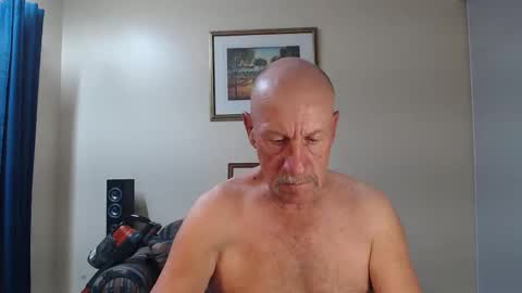 Snapshot of lovesblackazz chatting on February 10, 11:25 am Lovesblackazz online show from February 10, 11:25 am