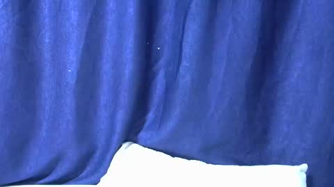 loveslut_ online show from November 23, 7:52 am