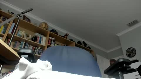 Snapshot of lovestylistwomen chatting on February 14, 11:09 pm Michael online show from February 14, 11:09 pm