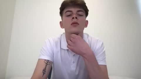 Snapshot of lovet1me chatting on May 6, 4:12 pm luv online show from May 6, 4:12 pm
