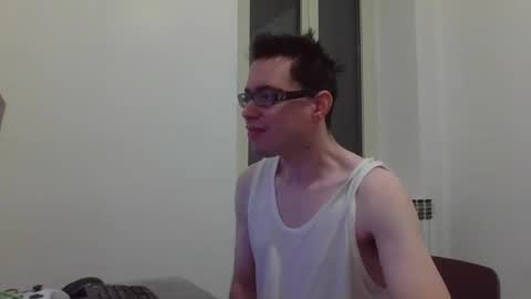 Snapshot of lovethepussy1988 chatting on January 11, 10:40 am db online show from January 11, 10:40 am