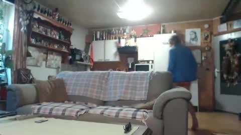 aaron online show from November 29, 11:57 am