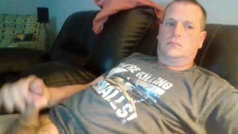 lovetocum37 online show from May 2, 2:38 am