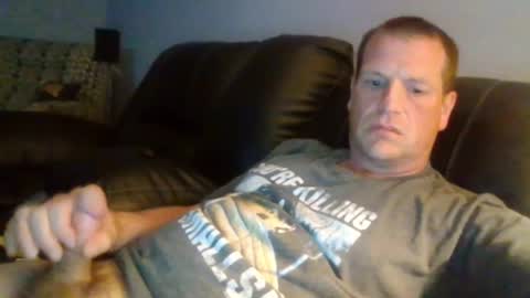 lovetocum37 online show from May 18, 2:07 am