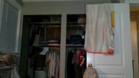 lovetubes101 online show from November 7, 5:07 am