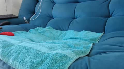 Snapshot of loveuniverse8 chatting on January 12, 4:29 pm cutelucy 3 online show from January 12, 4:29 pm