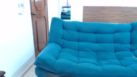 Snapshot of loveuniverse8 chatting on October 30, 11:55 am cutelucy 3 online show from October 30, 11:55 am