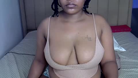 loveydivah online show from September 15, 9:53 am