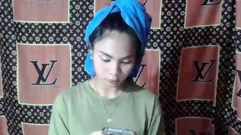 loving_rhean online show from January 14, 11:38 am