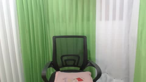 Scarlet online show from February 28, 11:00 am