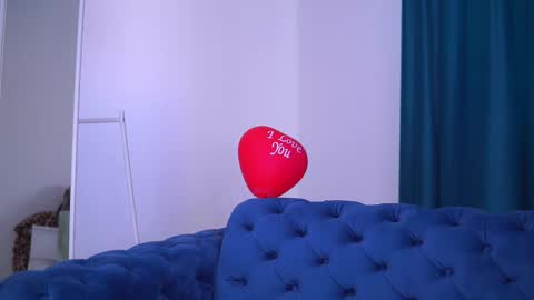 Nora online show from February 24, 10:04 am