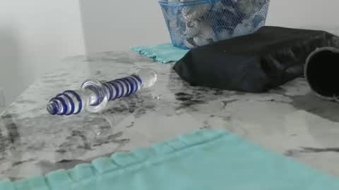 lovingcouple1969 online show from January 5, 5:49 pm