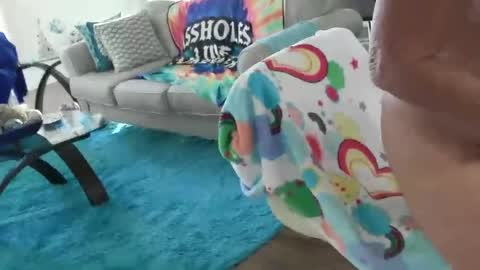 lovingcouple1969 online show from January 17, 1:27 pm