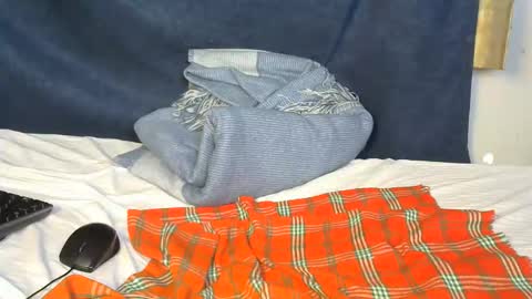 lovly_lastborn online show from September 23, 8:28 am