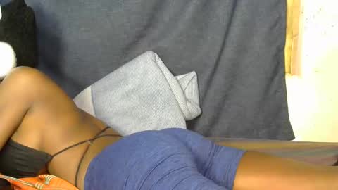 lovly_lastborn online show from October 5, 12:42 am