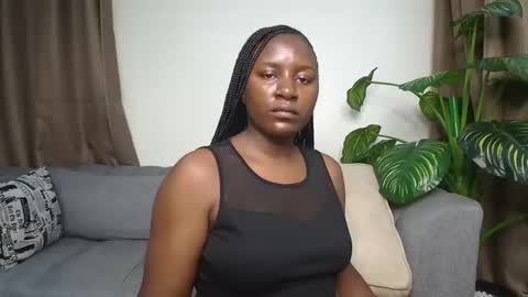 loyalcutie online show from March 17, 4:06 am