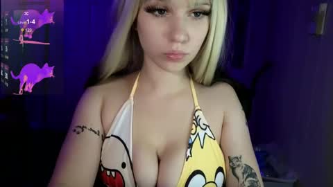 Snapshot of lsdprincess chatting on September 28, 7:14 am Princess online show from September 28, 7:14 am