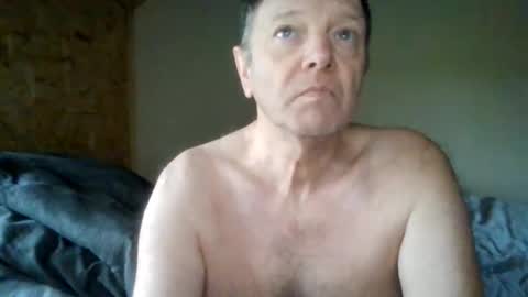 Snapshot of lu485947452685193669 chatting on May 18, 12:22 pm lu485947452685193669 online show from May 18, 12:22 pm