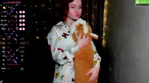 Snapshot of lu_muon chatting on February 23, 4:39 am lu_muon online show from February 23, 4:39 am