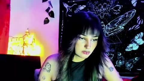 Jenn online show from July 27, 12:28 am