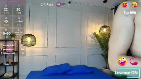 lUAN online show from May 2, 11:48 am