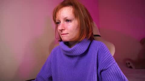 Snapshot of lubafox chatting on November 20, 7:02 pm Luba online show from November 20, 7:02 pm