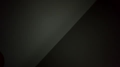 Snapshot of luc56100 chatting on December 16, 9:42 pm Luc online show from December 16, 9:42 pm