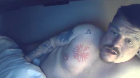 luca150500 online show from February 10, 11:42 pm