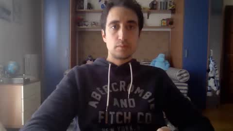 Snapshot of luca_f4 chatting on November 4, 11:20 am Luca online show from November 4, 11:20 am