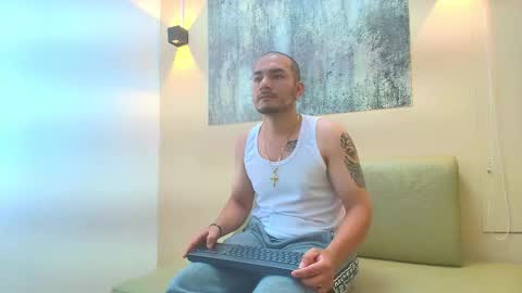 Luca online show from March 9, 8:02 pm