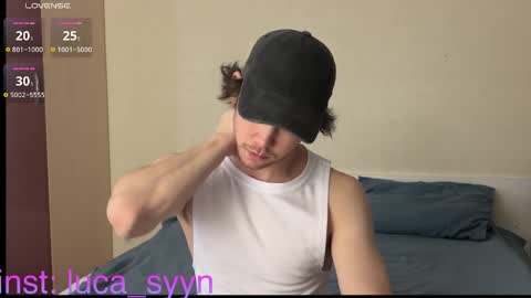 Luca S online show from October 12, 3:16 am