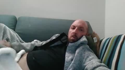 Snapshot of lucabeech88 chatting on December 25, 4:00 pm Luca online show from December 25, 4:00 pm