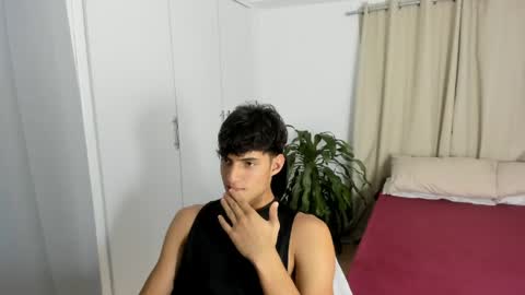 Snapshot of lucacosta19 chatting on April 30, 8:15 pm lucacosta19 online show from April 30, 8:15 pm