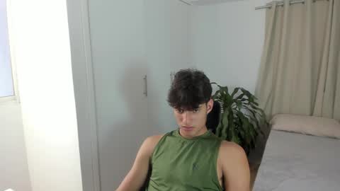 Snapshot of lucacosta19 chatting on May 5, 9:12 pm lucacosta19 online show from May 5, 9:12 pm