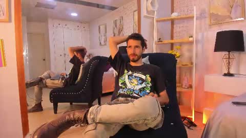 Lucas online show from July 31, 2:22 am