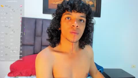 Snapshot of lucas_cruz1 chatting on July 14, 2:49 am lucas_cruz1 online show from July 14, 2:49 am