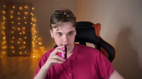 Snapshot of lucas_dany chatting on January 17, 10:34 pm Lucas Gill online show from January 17, 10:34 pm